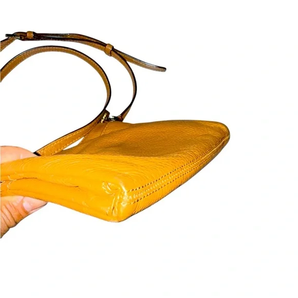 Michael Kors Fulton Crossbody Bag Cognac Pebbled Leather - Picture 5 of 10